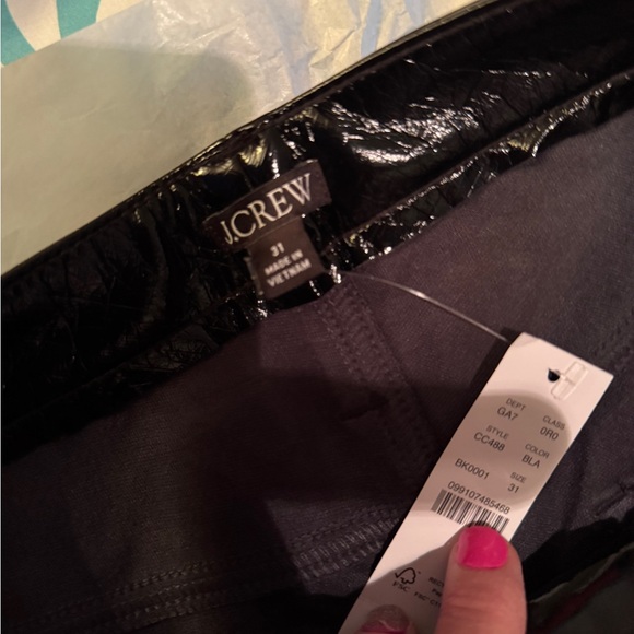 J crew pant faux leather style: CC488 Size 31 BLACK BK0001
new with tags - Picture 3 of 5